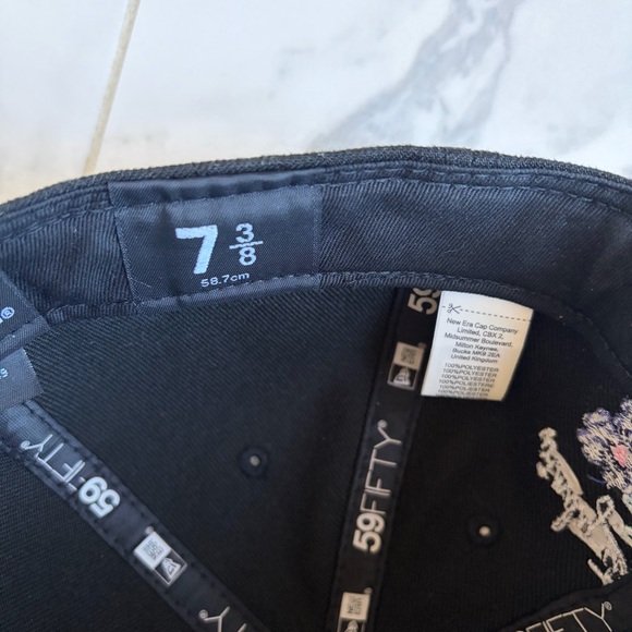 Chicago White Sox 59FIFTY Fitted Windy City Cluster Patch Black White 7 3/8 - Picture 7 of 8